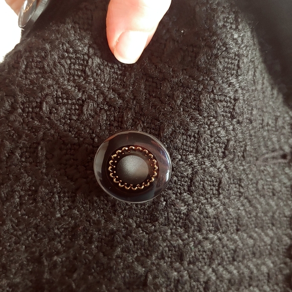 Bizz Jacket - Picture 10 of 12